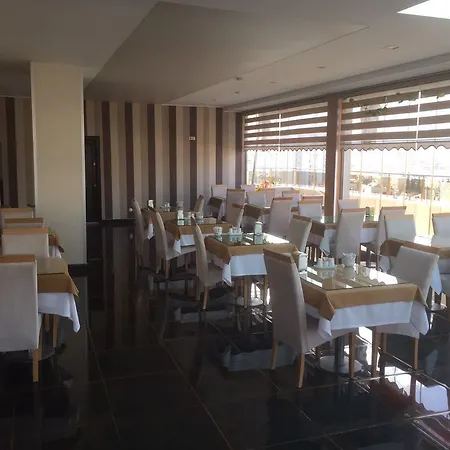 Otel Mostar 3*