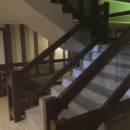 Mostar Otel 3*